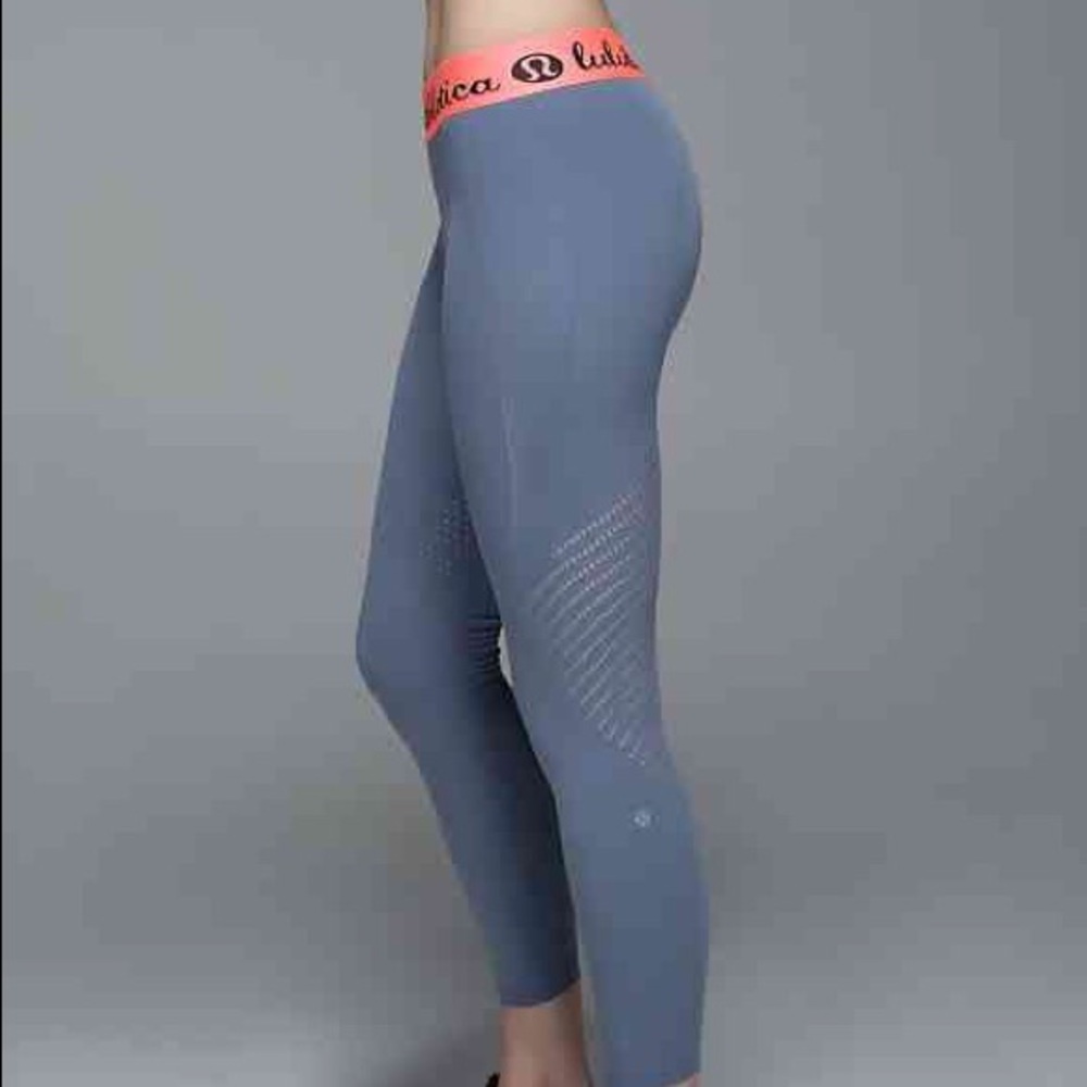 NWOT Lululemon Time Warp 7/8 Legging